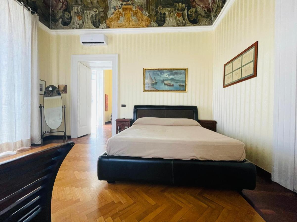 Appartamento sul Teatro San Carlo Napoli Esterno foto