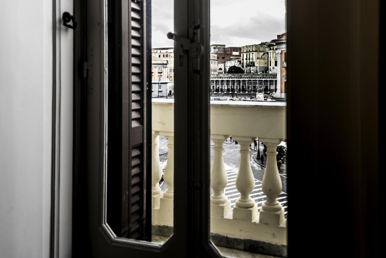 Appartamento sul Teatro San Carlo Napoli Esterno foto